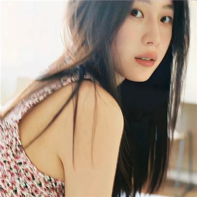 她是我爸爸